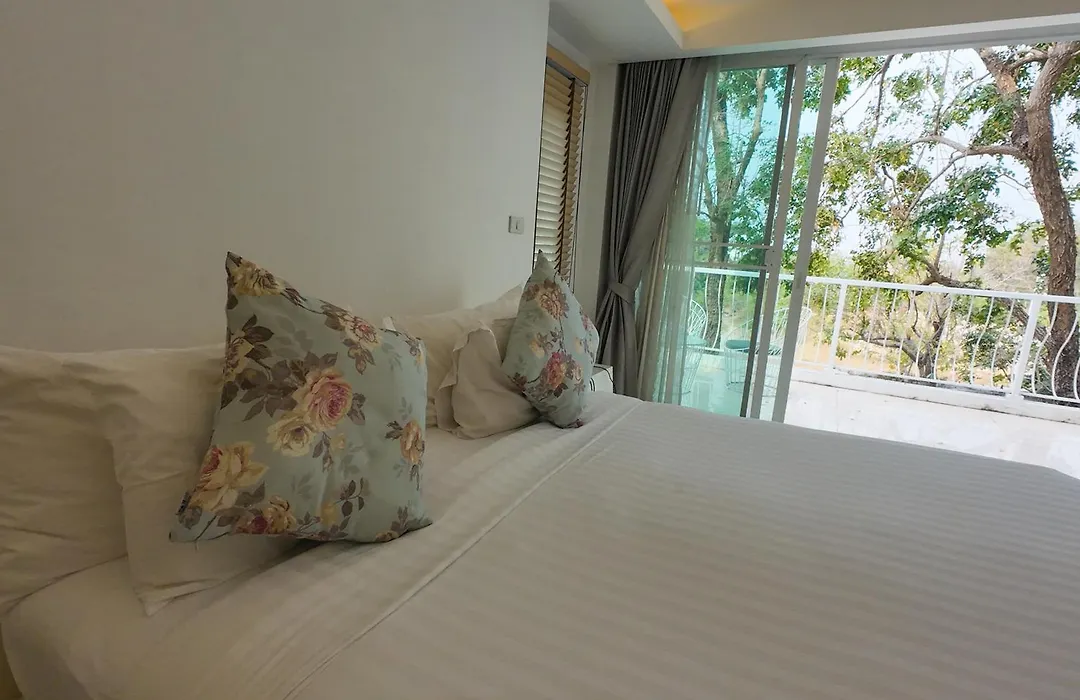 Verano Beach Villa-1
