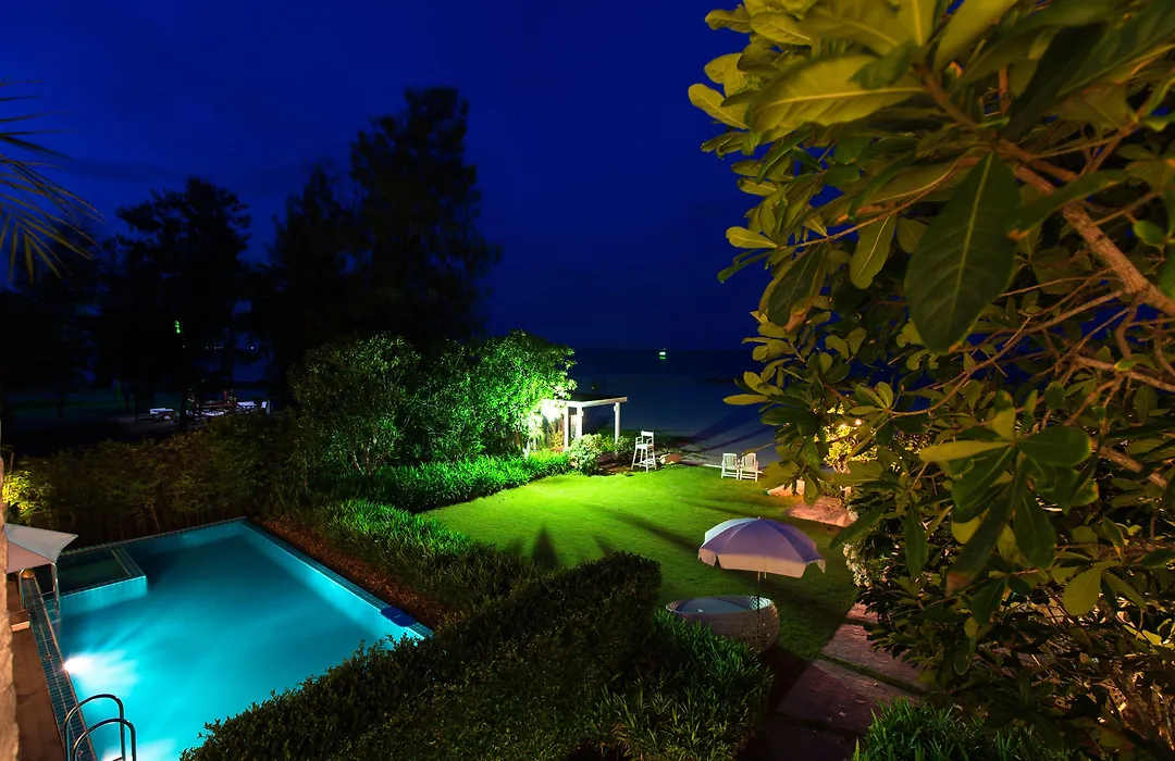 Verano Beach Villa-1